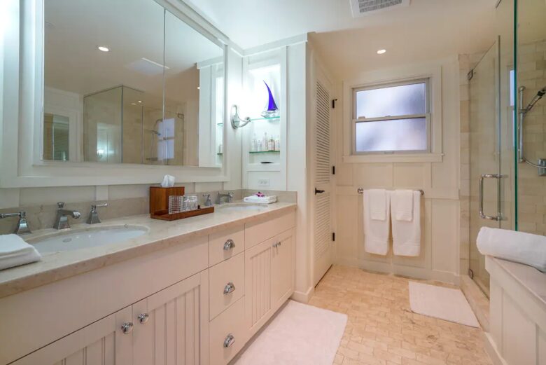 Home Exchange in Kahuku, HI, second master en suite