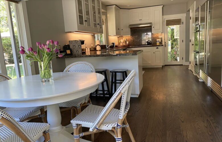 Fully-equipped kitchen with granite countertops