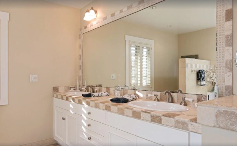 Beautiful master bathroom