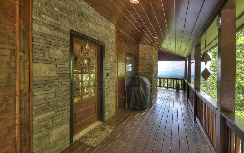 Home Exchange in Mineral Bluff, GA, front door