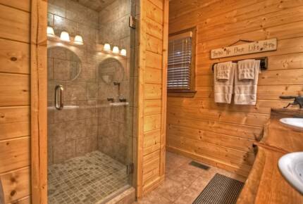 Home Exchange in Mineral Bluff, GA, master bath walk in shower