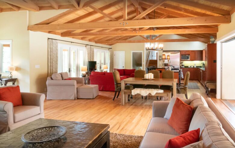 Open floor plan to dining and kitchen