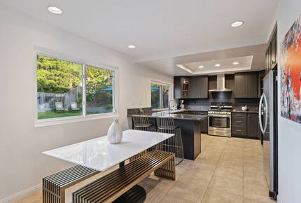 Modern, renovated kitchen