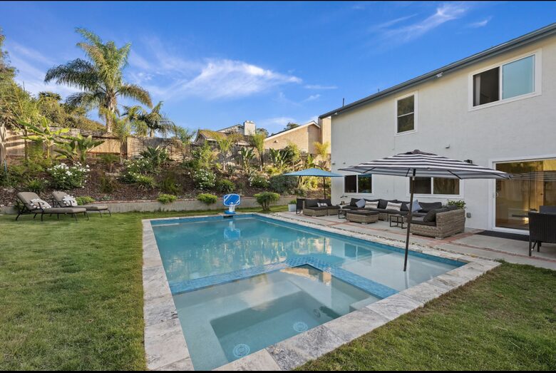 Gorgeous backyard with pool