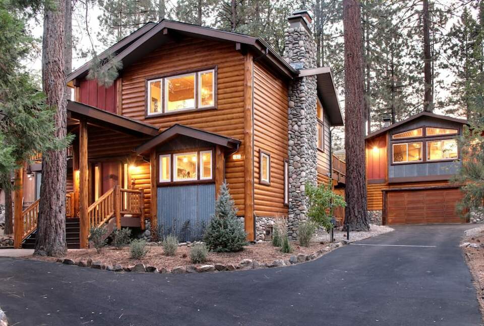 Big Bear BaseCamp Cabin - Big Bear Lake, California
