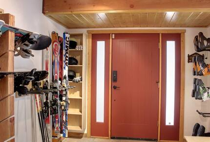 Big Bear BaseCamp Cabin - Big Bear Lake, California