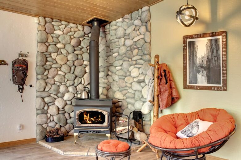 Big Bear BaseCamp Cabin - Big Bear Lake, California