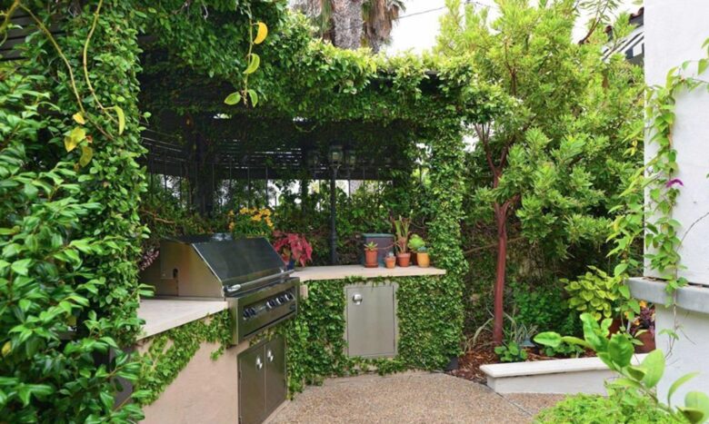 Outdoor grill and garden