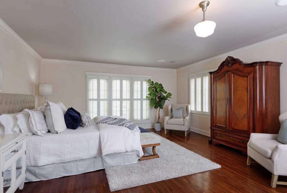 Large master bedroom