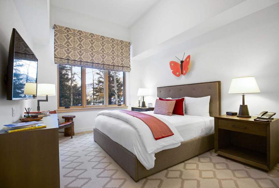 Home Exchange Taos Ski Valley, NM master bedroom