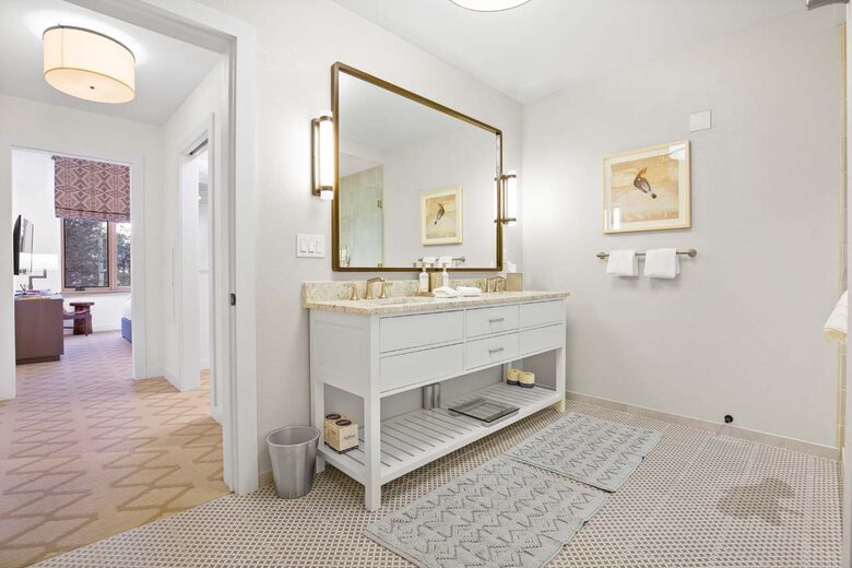 Home Exchange Taos Ski Valley, NM master ensuite