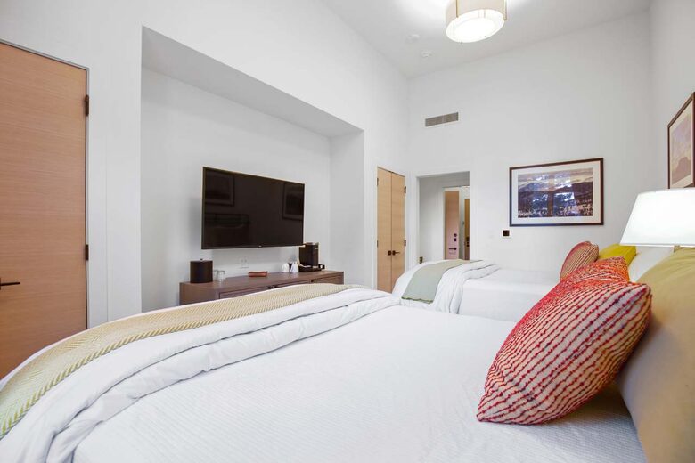 Home Exchange Taos Ski Valley, NM double queen guest bedroom