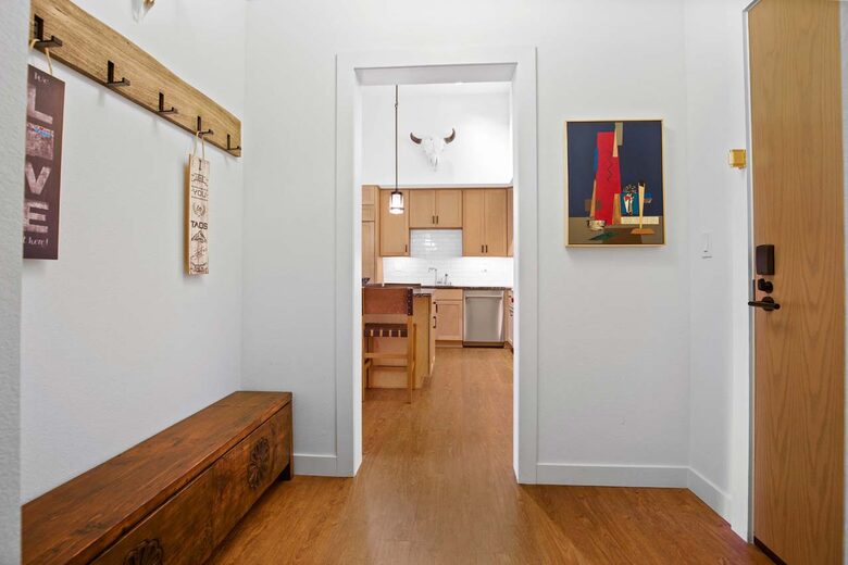 Home Exchange Taos Ski Valley, NM mudroom entry way