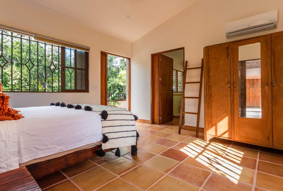 Home Exchange in Tulum, Mexico guest bedroom with en suite