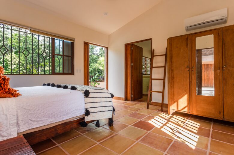 Home Exchange in Tulum, Mexico guest bedroom with en suite