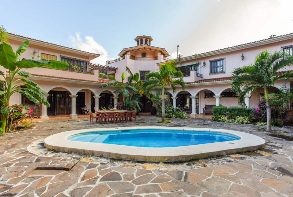 Home Exchange in Tulum, Mexico with outdoor private pool and lounge