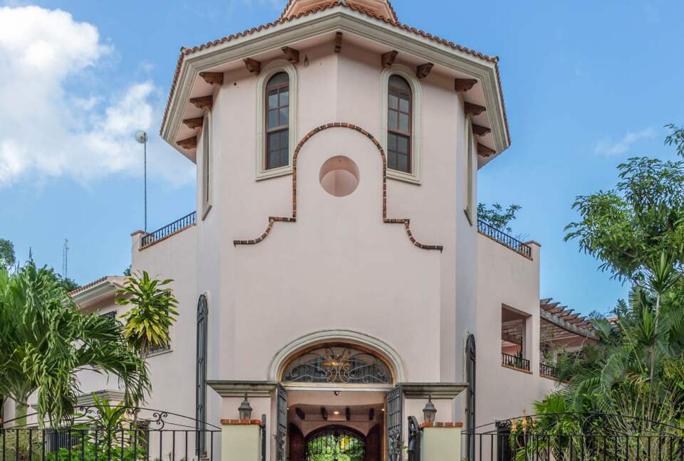 Home Exchange in Tulum, Mexico 15 minutes from the beach!