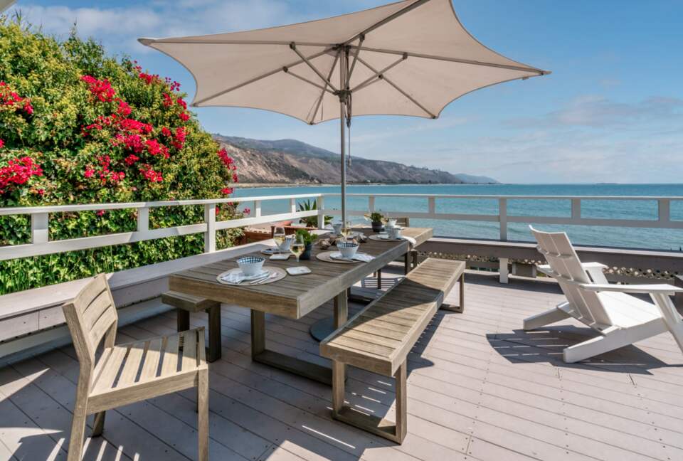 Covered outdoor dining