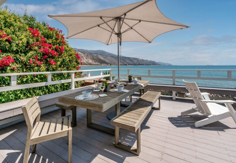 Covered outdoor dining