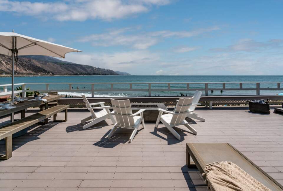Lounge area on the patio