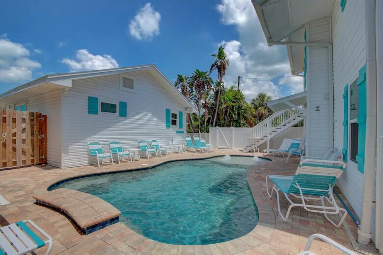 Home Exchange in Clearwater, FL triplex private pool