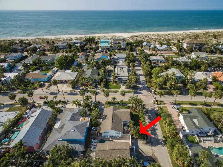 Home Exchange in Clearwater, FL triplex near beach