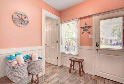 Home Exchange in Clearwater, FL triplex main house entry