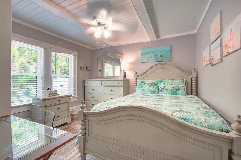 Home Exchange in Clearwater, FL triplex queen bedroom main house