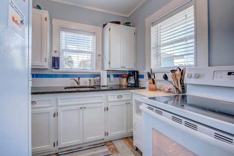 Home Exchange in Clearwater, FL triplex third house kitchen