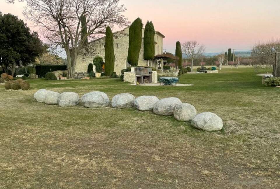 18th Century Provence farmhouse - Eygalières, France