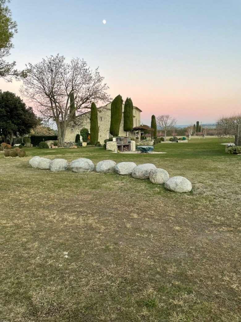 18th Century Provence farmhouse - Eygalières, France