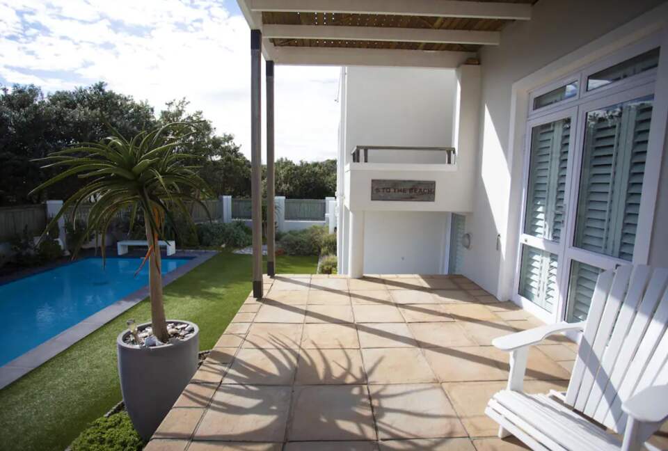 Lounge area by the pool