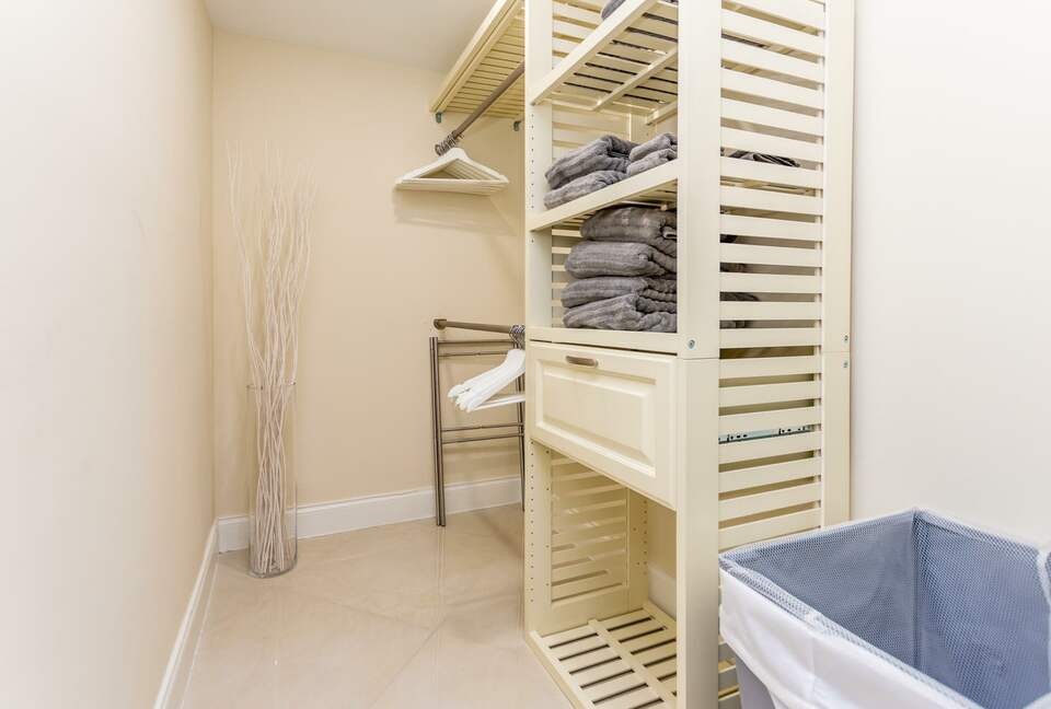 Ocean Manor Beach Condo - Fort Lauderdale, Florida