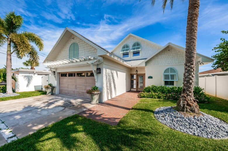 Waterfront paradise with a pool