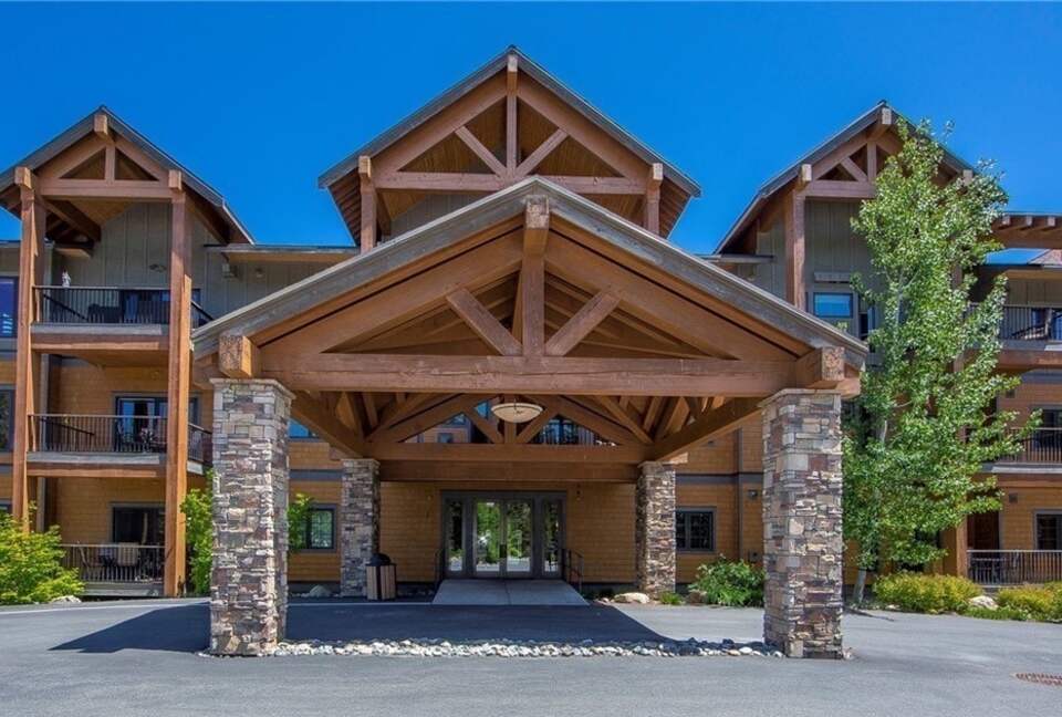 Home Exchange in Cle Elum, WA, golf front property