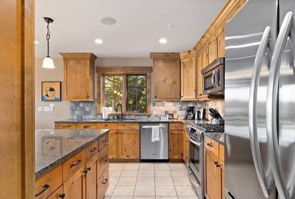 Home Exchange in Cle Elum, WA, high end stainless steel appliances
