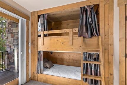 Home Exchange in Cle Elum, WA, built in bunk beds