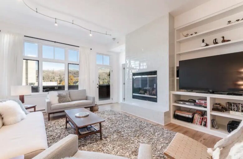 Steamboat Springs downtown penthouse living room