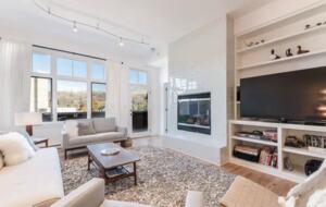 Steamboat Springs downtown penthouse living room