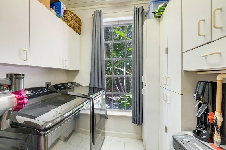 Hideaway Cottage - Useppa Island, Florida