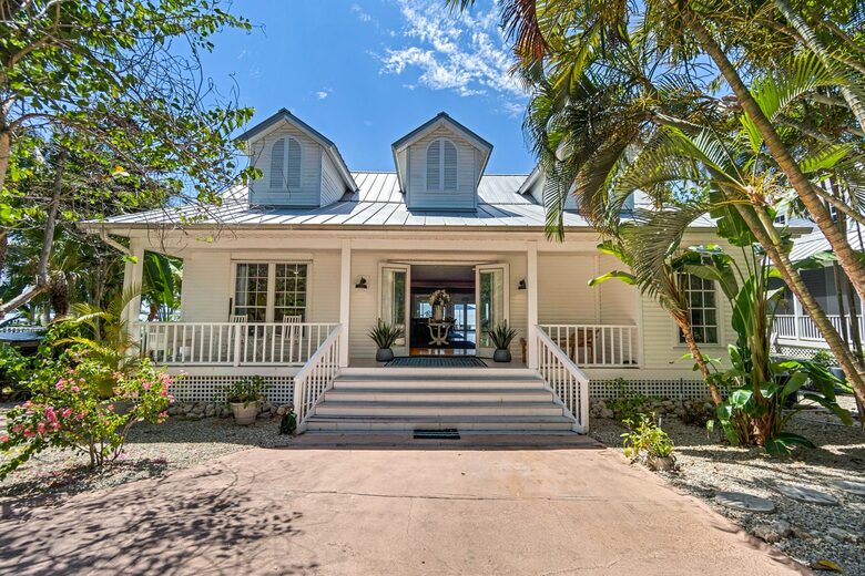 Hideaway Cottage - Useppa Island, Florida