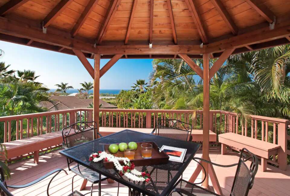 Raised gazebo with ocean views