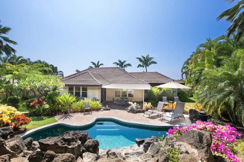 Hawaiian paradise with pool