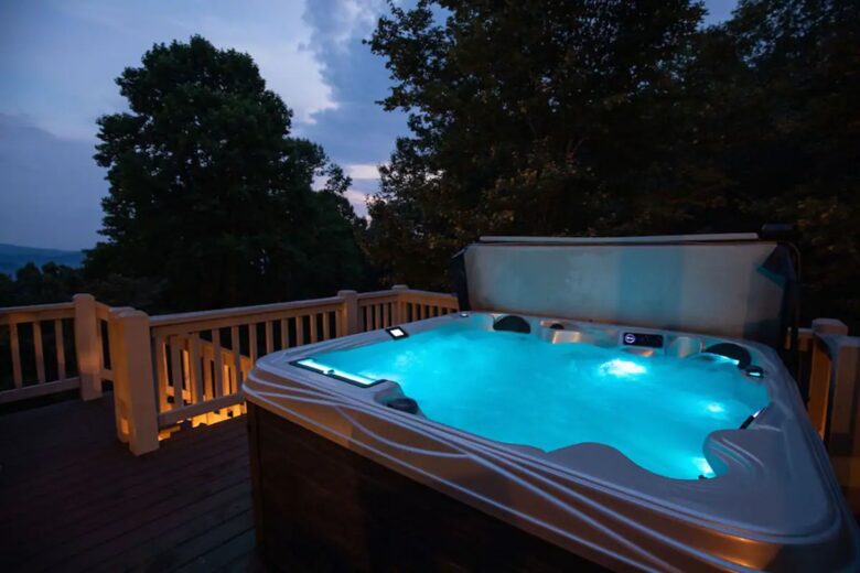 Home Exchange in Fairway, NC, hot tub