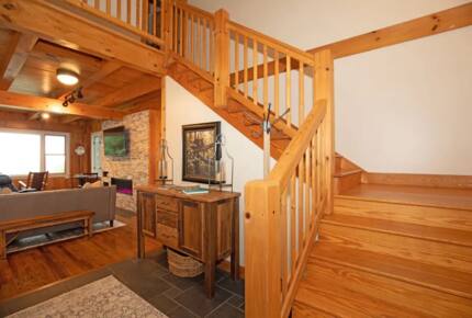 Home Exchange in Fairway, NC, enter into the warmth of this cabin home