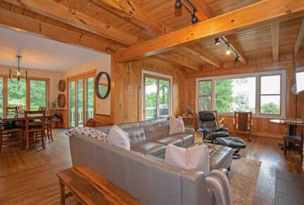 Home Exchange in Fairway, NC, incredible living room with views