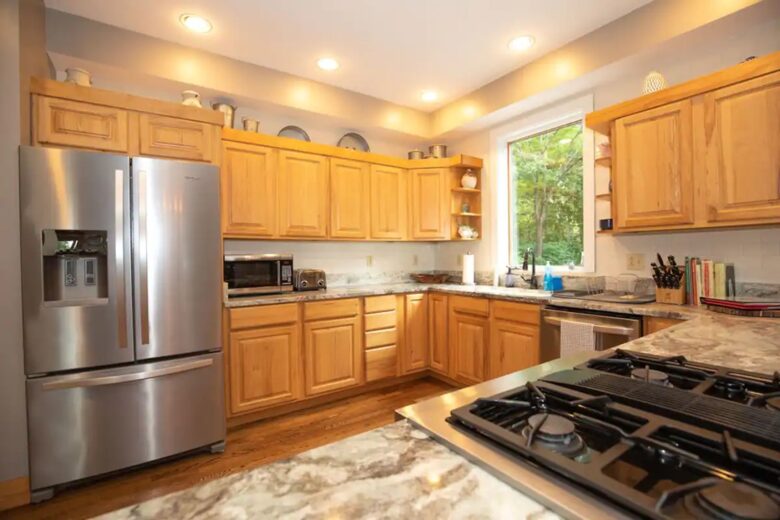 Home Exchange in Fairway, NC, stainless steel appliances and a view