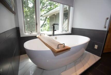 Home Exchange in Fairway, NC, free standing tub ultimate relaxation