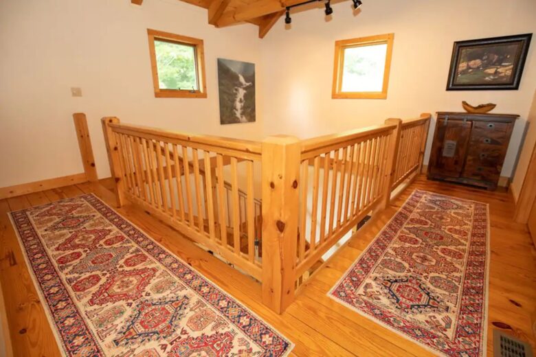 Home Exchange in Fairway, NC, upstairs landing