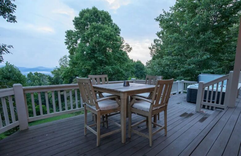 Home Exchange in Fairview, NC, second patio dining table